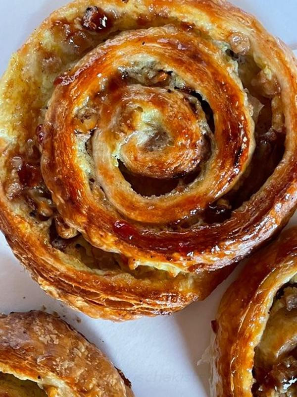 Produktfoto zu Birnen-Walnuss-Schnecke